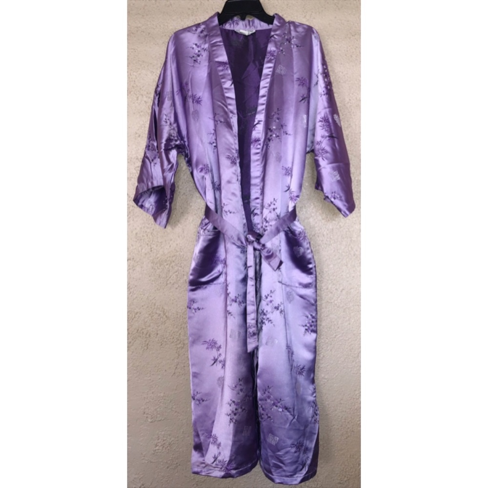 Adorable Classy Robe/Kimono